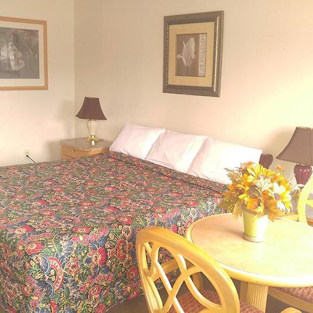 Parkway Inn Fresno Eksteriør bilde