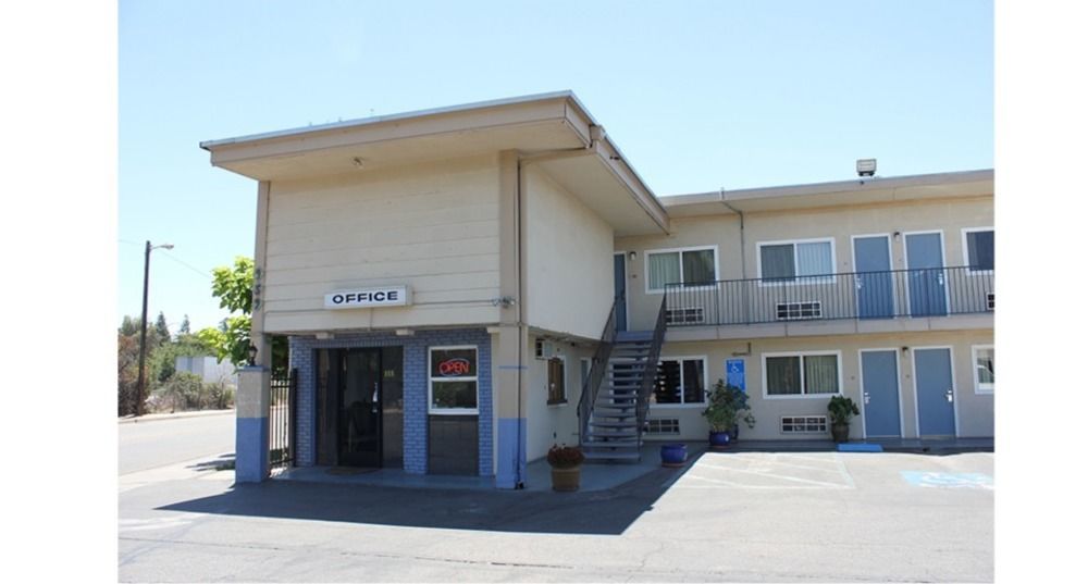 Parkway Inn Fresno Eksteriør bilde