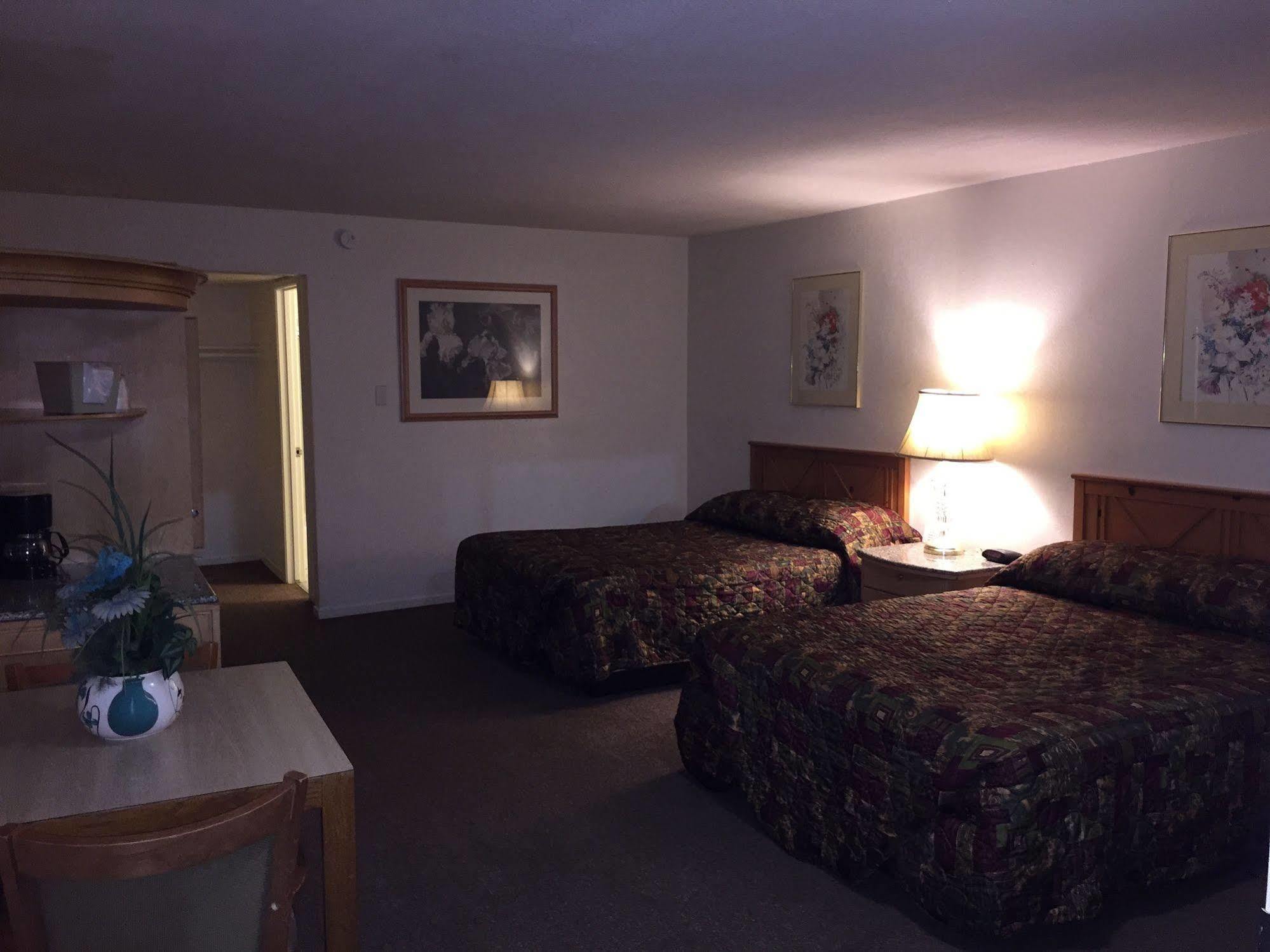 Parkway Inn Fresno Eksteriør bilde